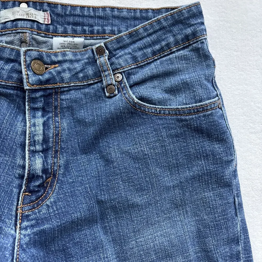 Levis Women Jeans Size 12 537 Low Flare Blue Medium‎ Wash Denim (approx 32x28)